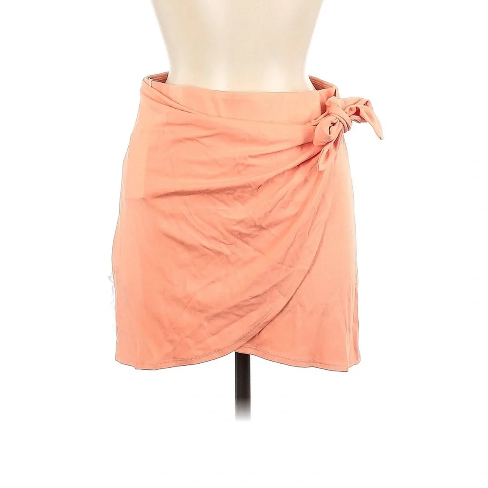 NWT Aritzia Wilfred Saturn Wrap Skirt - Sun Faded Coral (M)